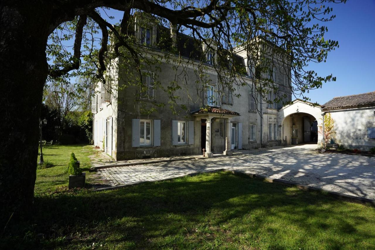 Chateau De Champblanc Cherves-de-Cognac Exterior photo