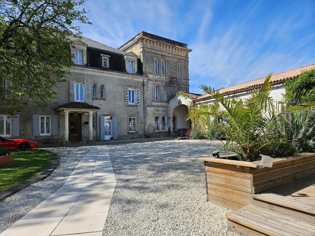 Chateau De Champblanc Cherves-de-Cognac Exterior photo